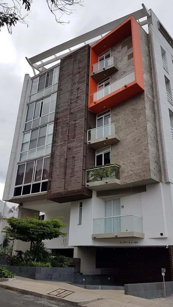 Excavación y retiro sótanos Edificio Arboleda 360